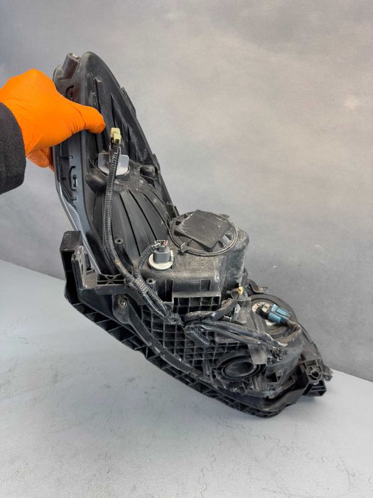 Honda Accord VIII 8 Lift 11-15 Lampa Przód Przednia Lewa Europa IGŁA