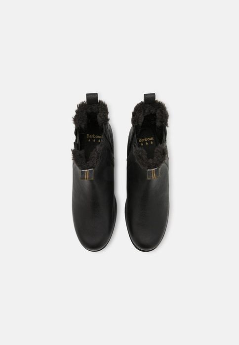 Botki ocieplane Barbour 38