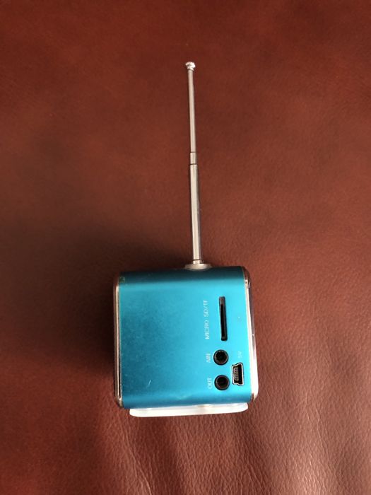 Портативный радиоприемник