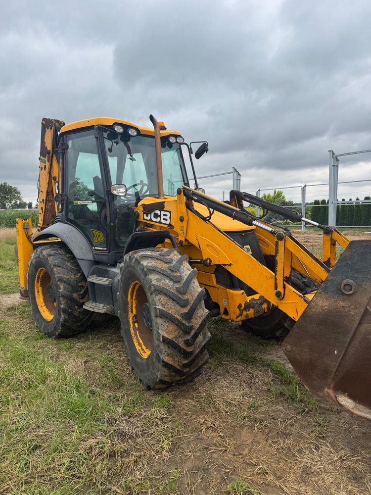 JCB 4CX Koparko-ładowarka