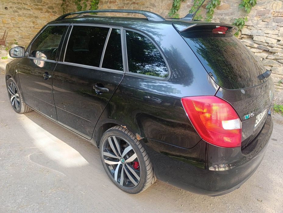 Skoda Fabia vrs 200hp