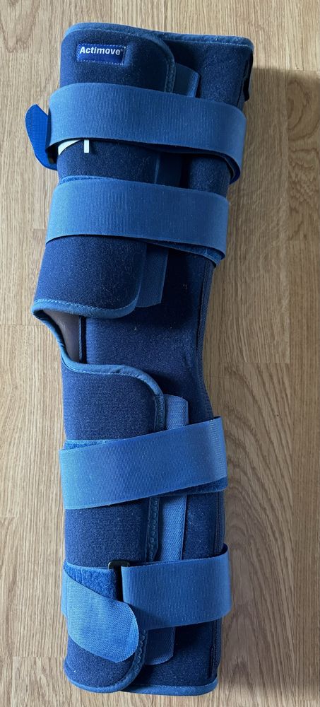 Ортез для колінного суглобу, шина Actimove Genu Tri-Panel