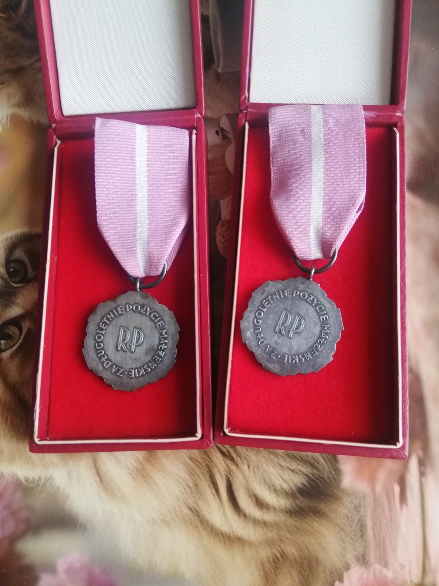Medal/medale odznaczenie za długoletnie pożycie małżeńskie PRL RP