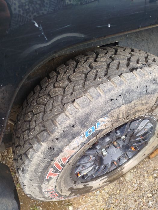 Pneus BF Goodrich 245 80 r16