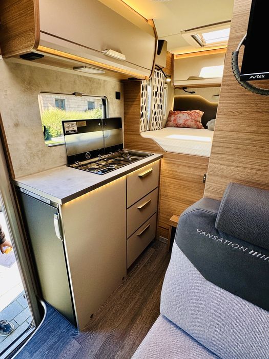 Kamper wynajem VW T6 Knaus Bulli lub Ford Sunlight 5 osob AUTOMAT