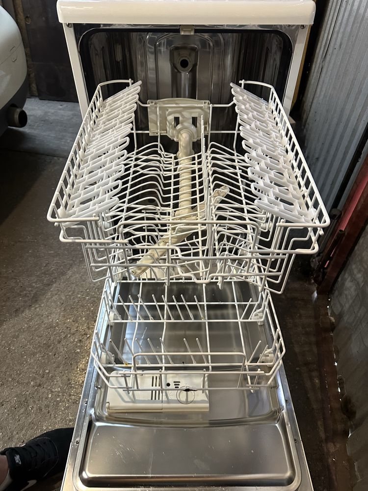 Zmywarka Candy CSF4570E