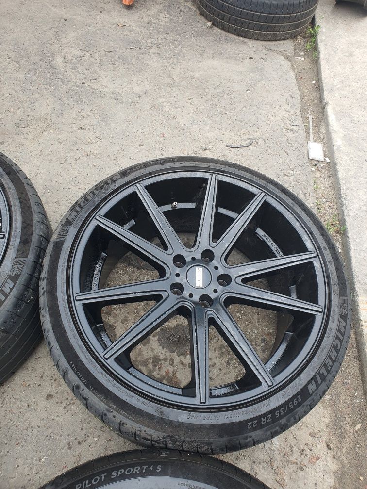 Диски Fondmetal R22 5/127 11j ЦО 71.5 ET 40 4шт-1000$