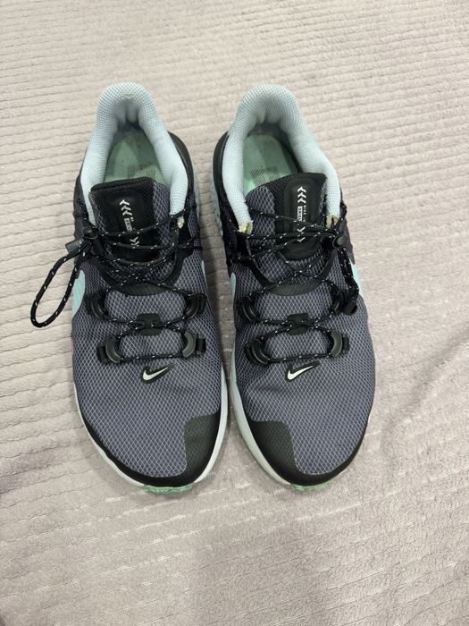 Найк 26,5 см 41р жіночі/унісекс Legend React 3 Shield