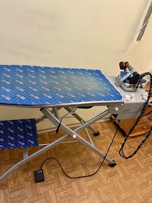 Stół z wytwornicą pary 3.5 l