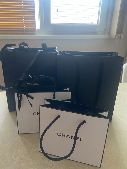 Подарункові пакети