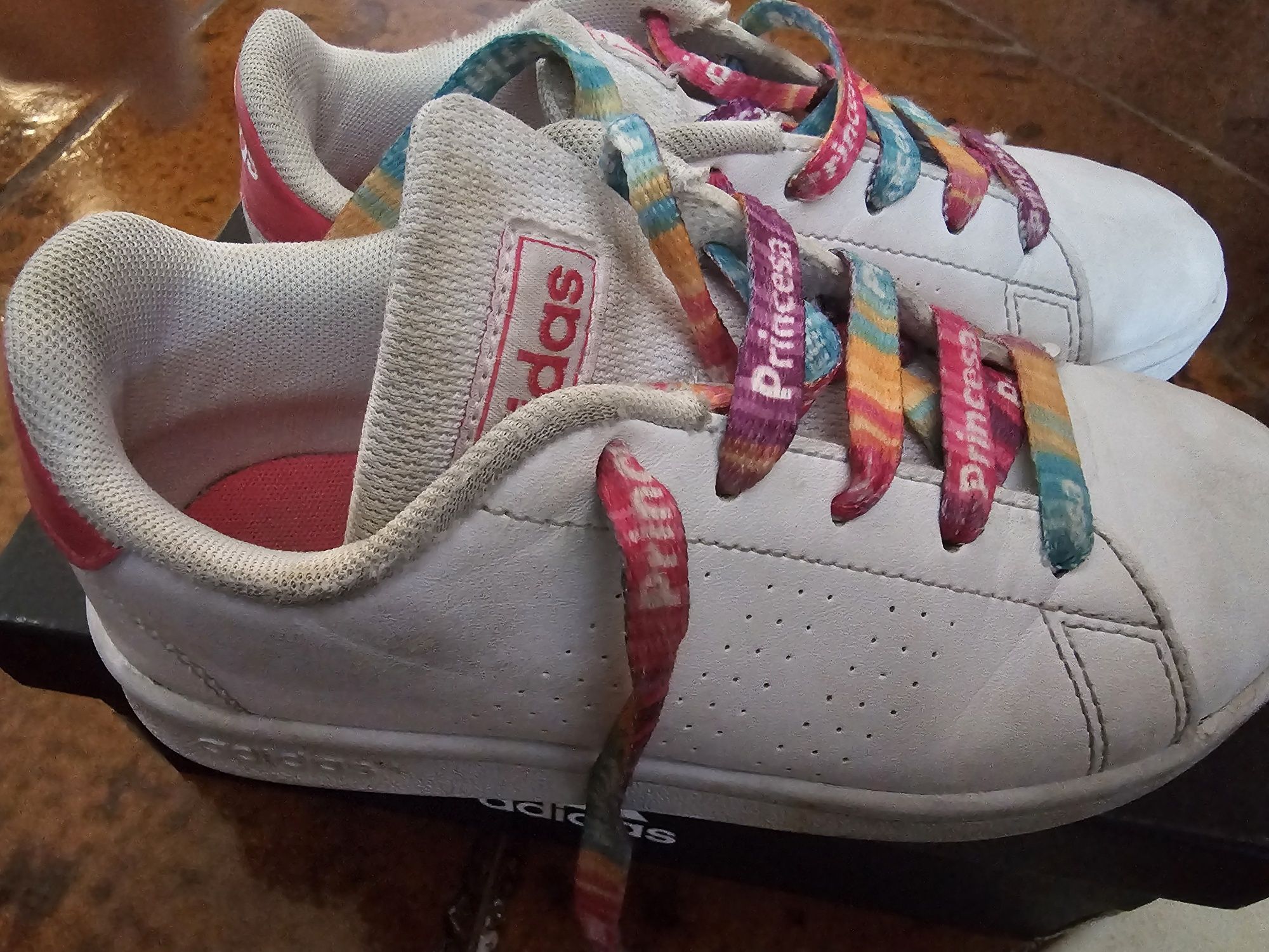Ténis - Adidas usados