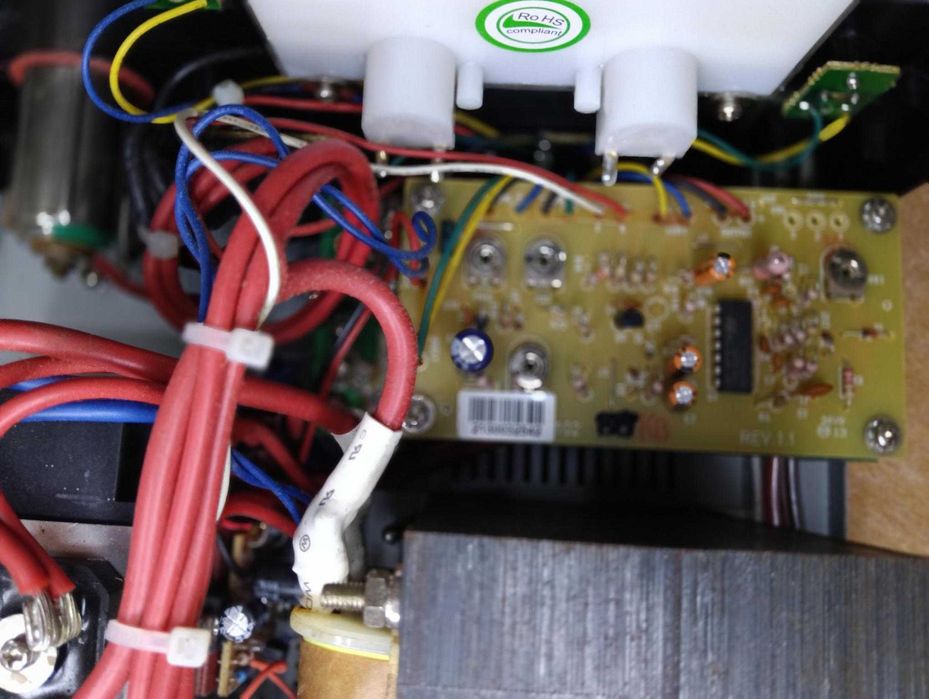 Fonte de Alimentação Yaesu FP-1030A