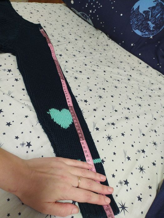 Новый теплый вязаный свитер синий