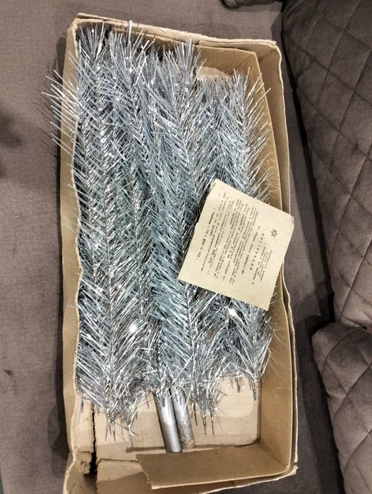 Ёлка искусственная