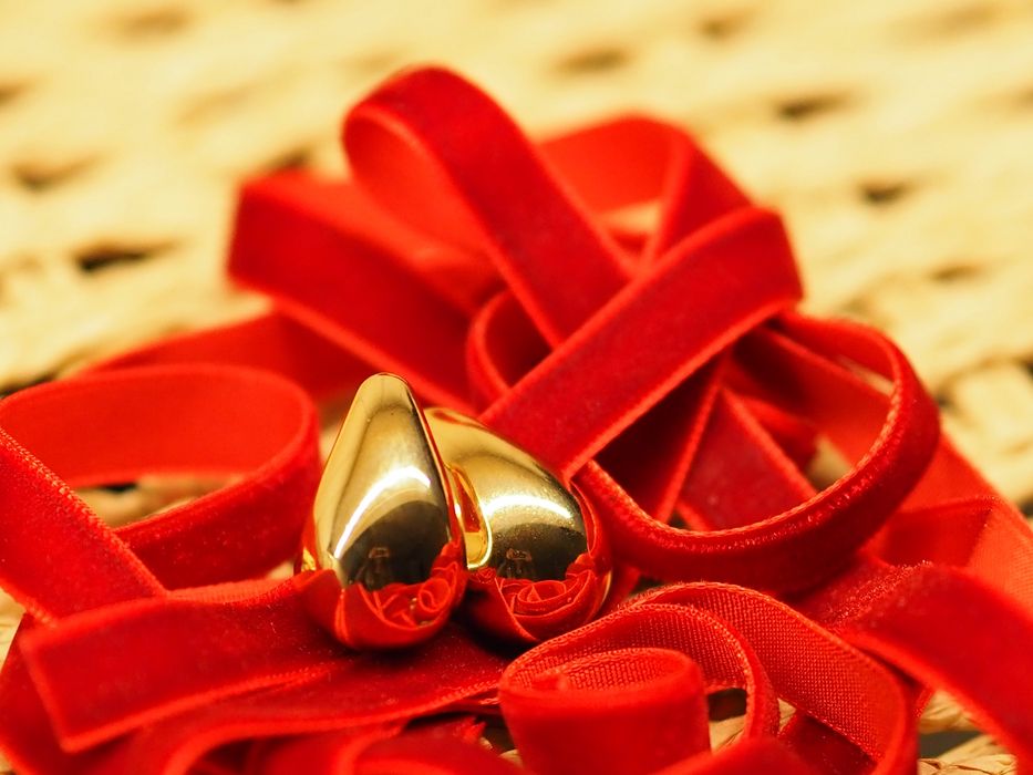 Kolczyki łezki na sztyfcie