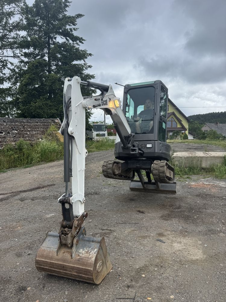 Mini koparka bobcat E 25 EM 2.5 tony kubota jcb 8014 cat 3 tony
