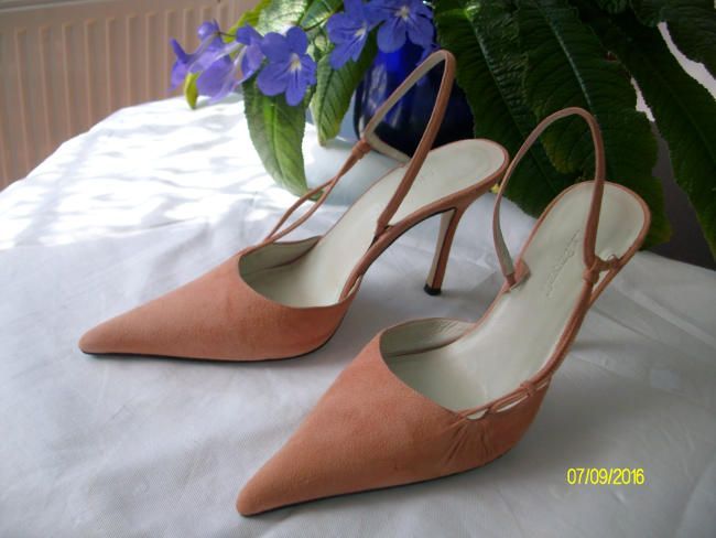 L.K. Bennett włoskie zamsz skórzane szpilki 40,5 nude