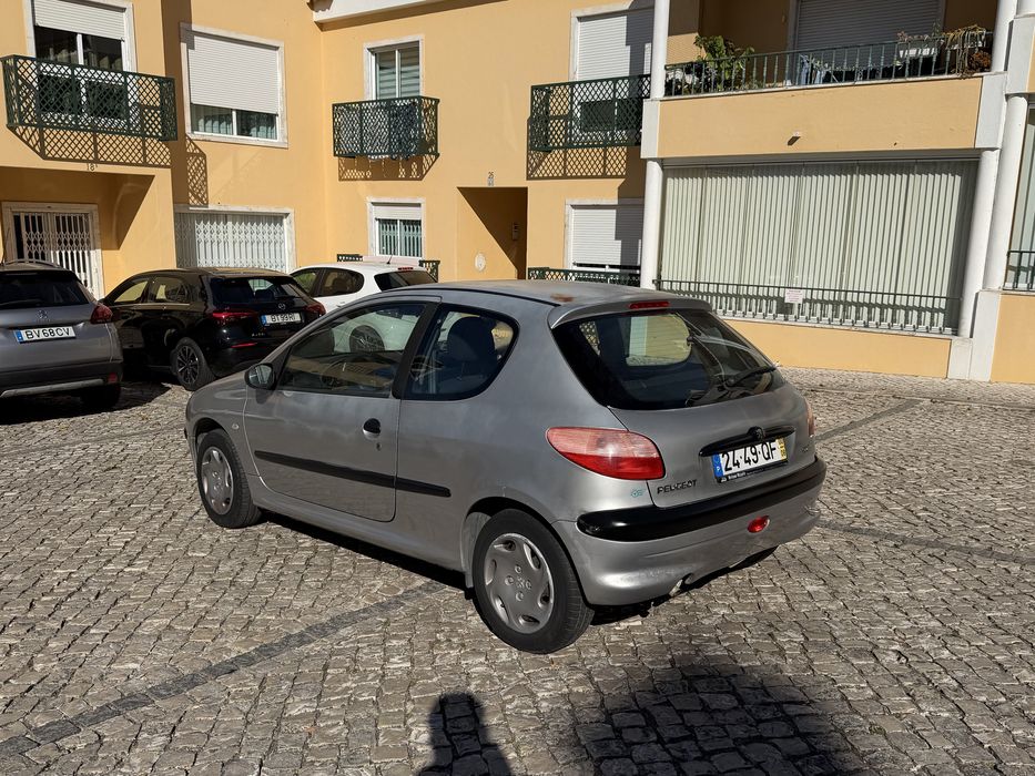 Peugeot 206 1.1 gasolina