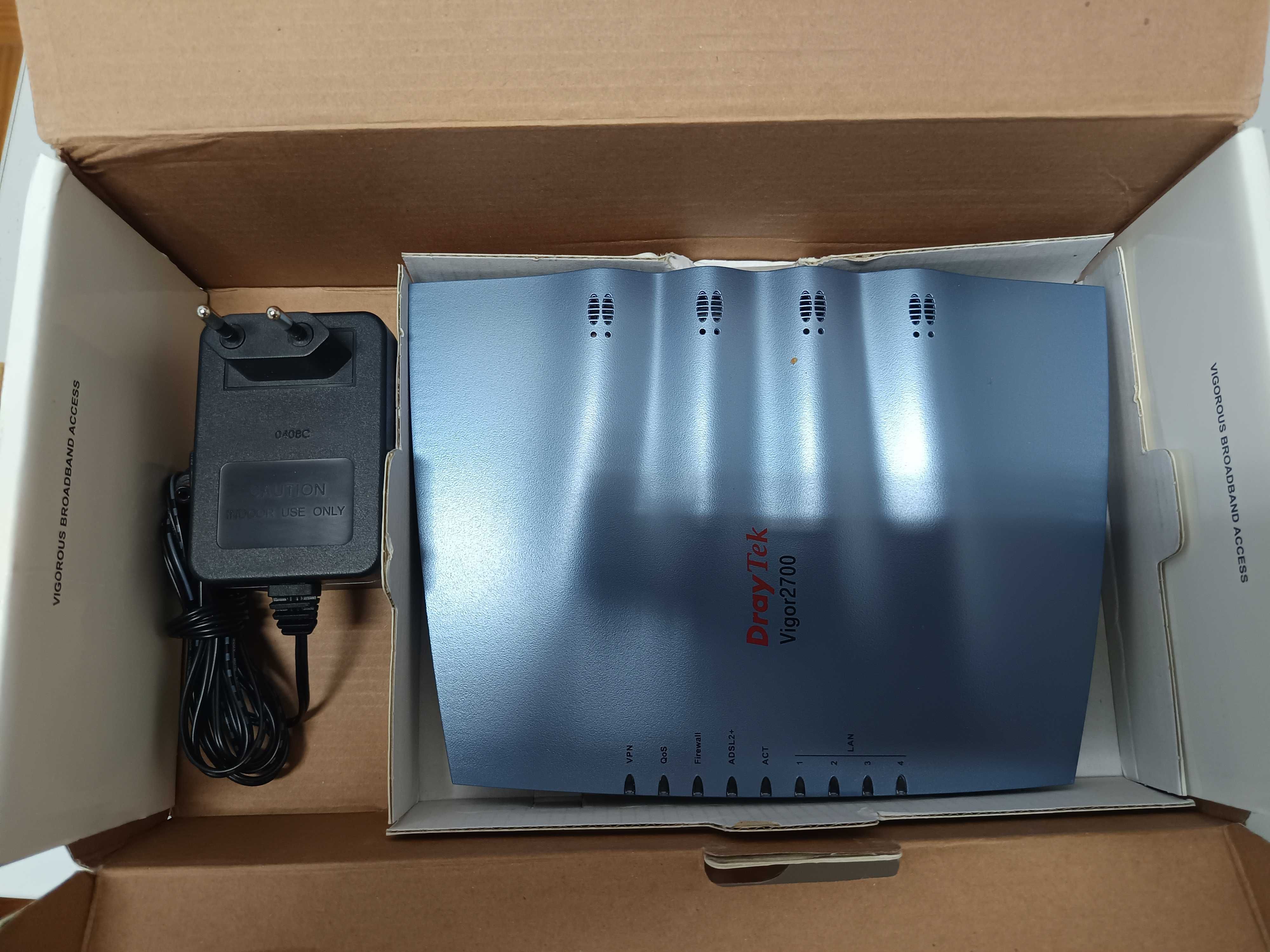 Router ADSL Dry Tek Vigor 2700