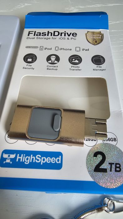 Флешка 2Tb USB накопитель накопичувач адаптер USB-C Apple Iphone
