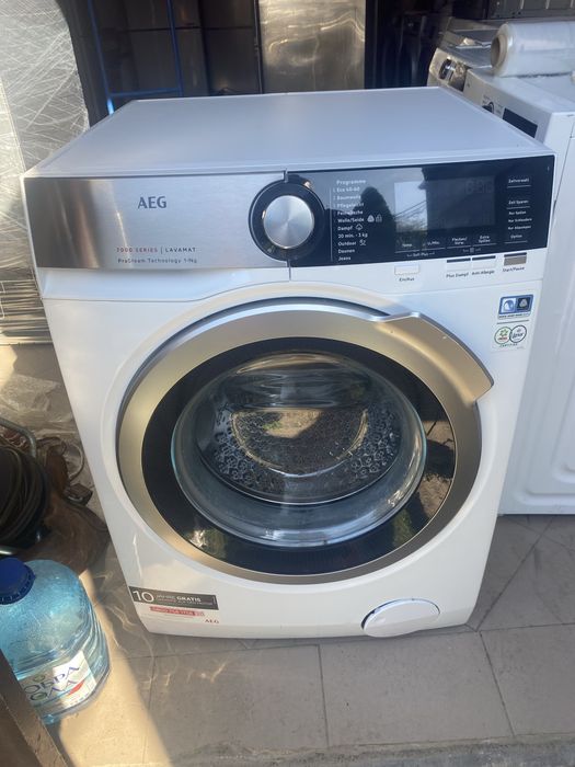 Стіральна пральна машинка AEG seria 7000 9 кг