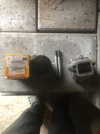 Комплект поршньовий з лепистковим клапан на минск 125 торг