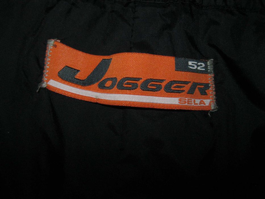 Чоловічі болоневі спортивні штани Jogger
