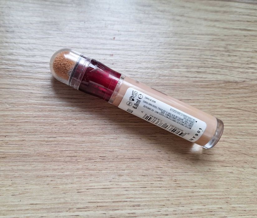 Maybelline Korektor Instant Eraser 01 Light