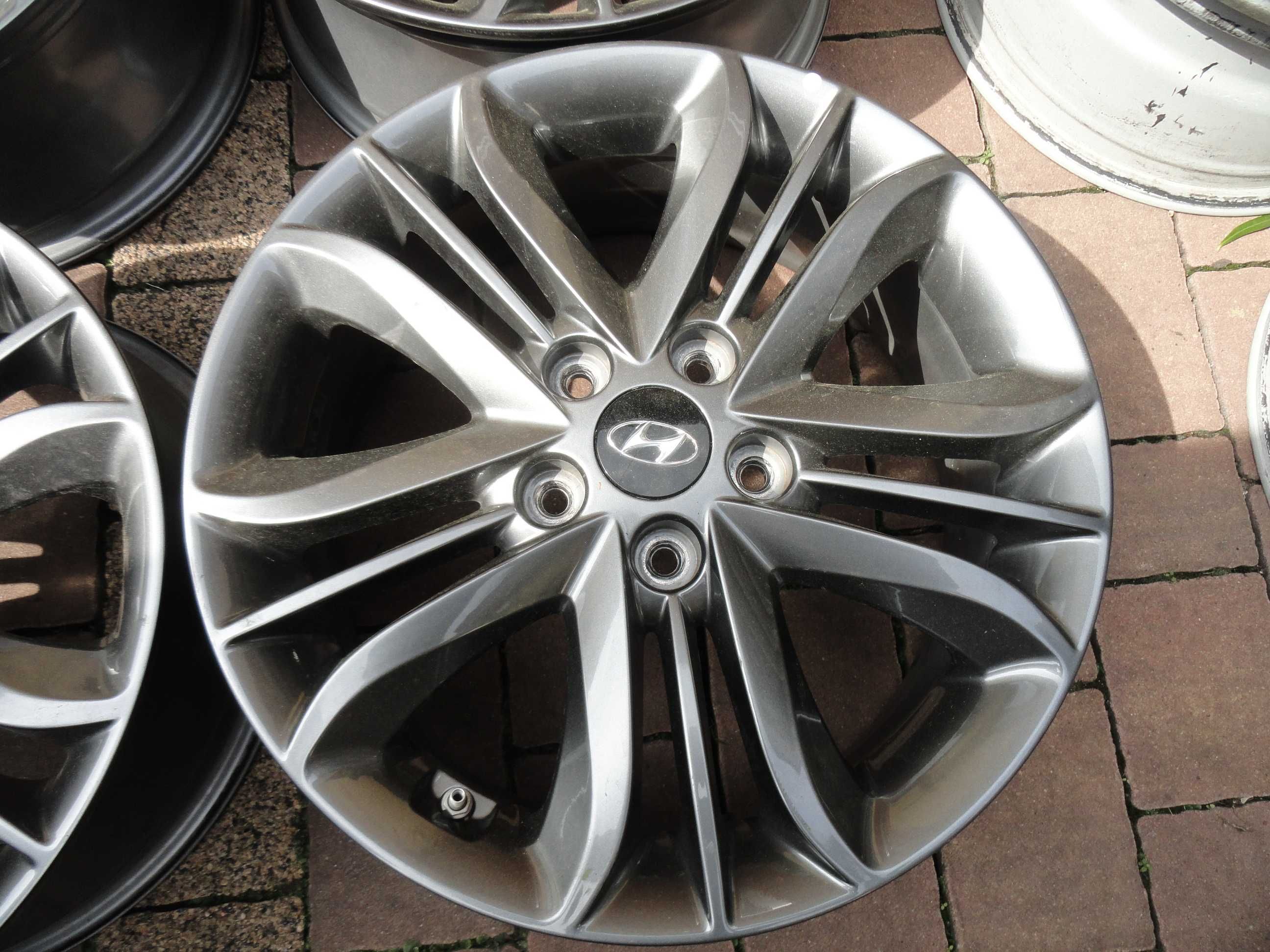 Felgi Aluminiowe 17 5x114,3 Hyundai + TPMS Orginal