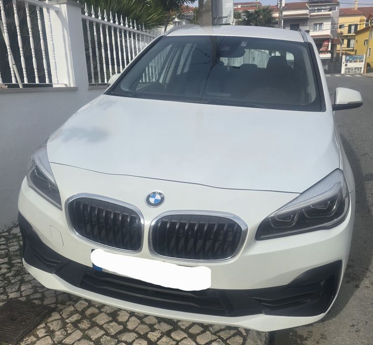 BMW 216d 7 lugares ler anuncio
