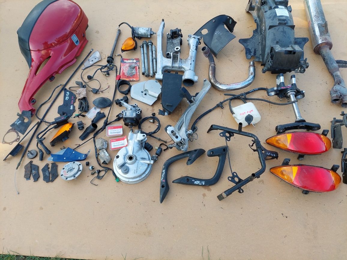 Honda ntv 650 deuevile czasza stacyjka moduł lusterko kufer boczek