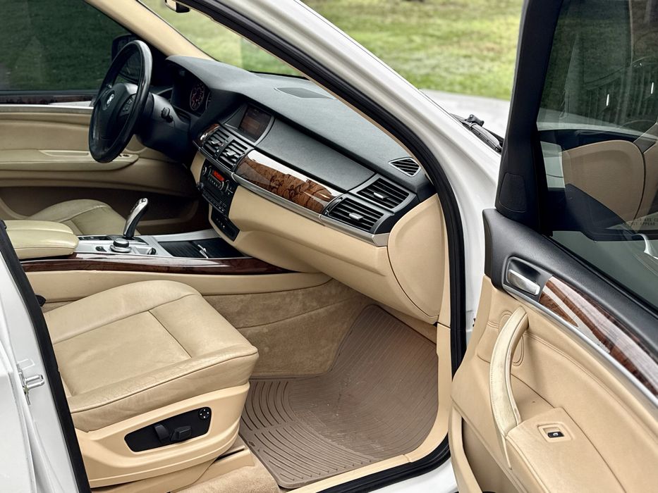 BMW X5 35d xDrive, дизель, повний привід, автомат