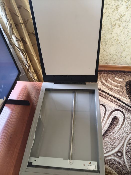 Продам лазерний сканер CANON