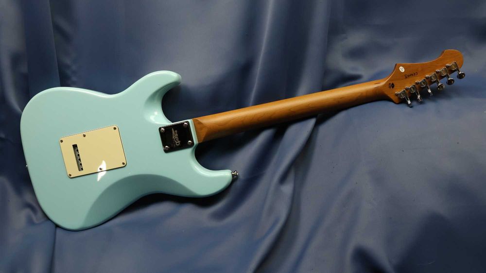 Gitara elektryczna Jet JS 300 Stratocaster HSS podrasowana