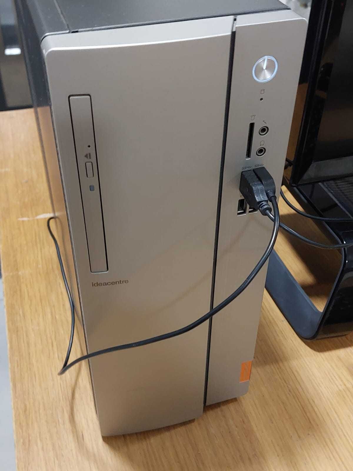 Zestaw PC z systemem windows