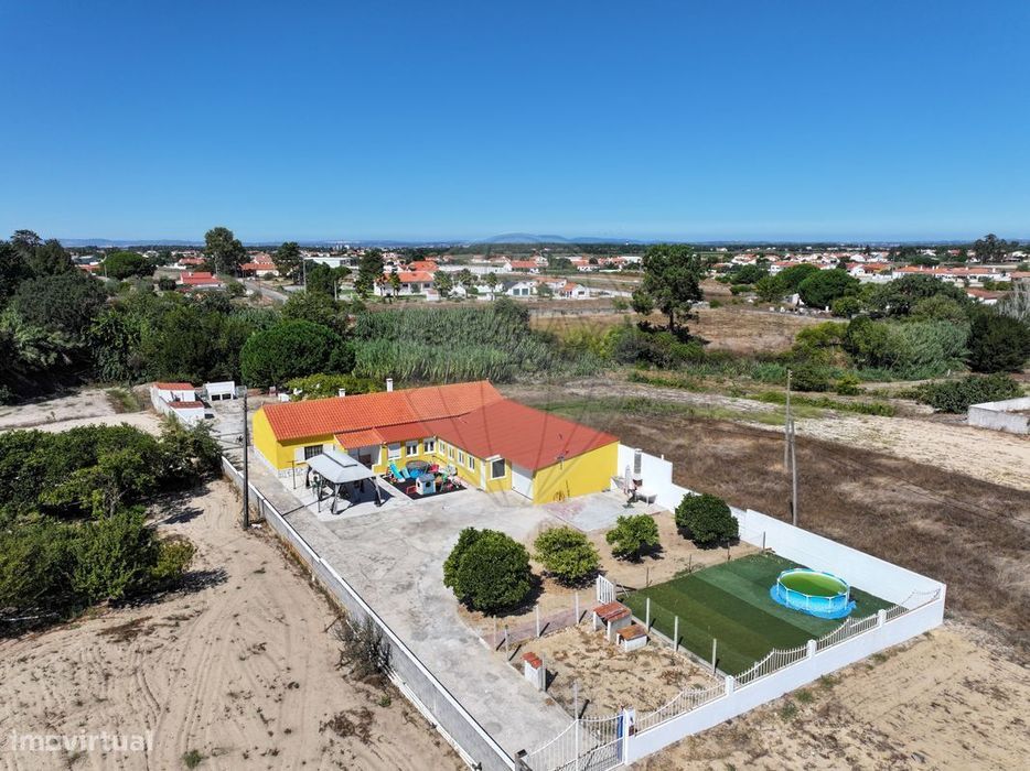 Moradia T4 para venda