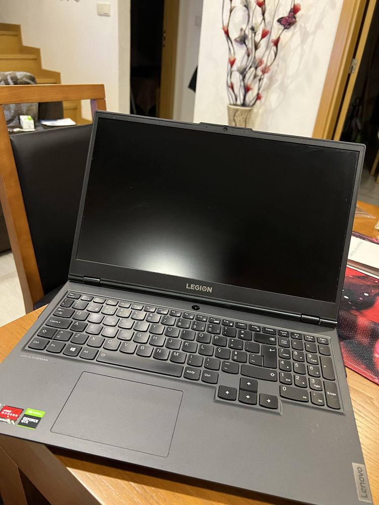 Portatil gaming Ryzen 7 4800h Radeon Graphics