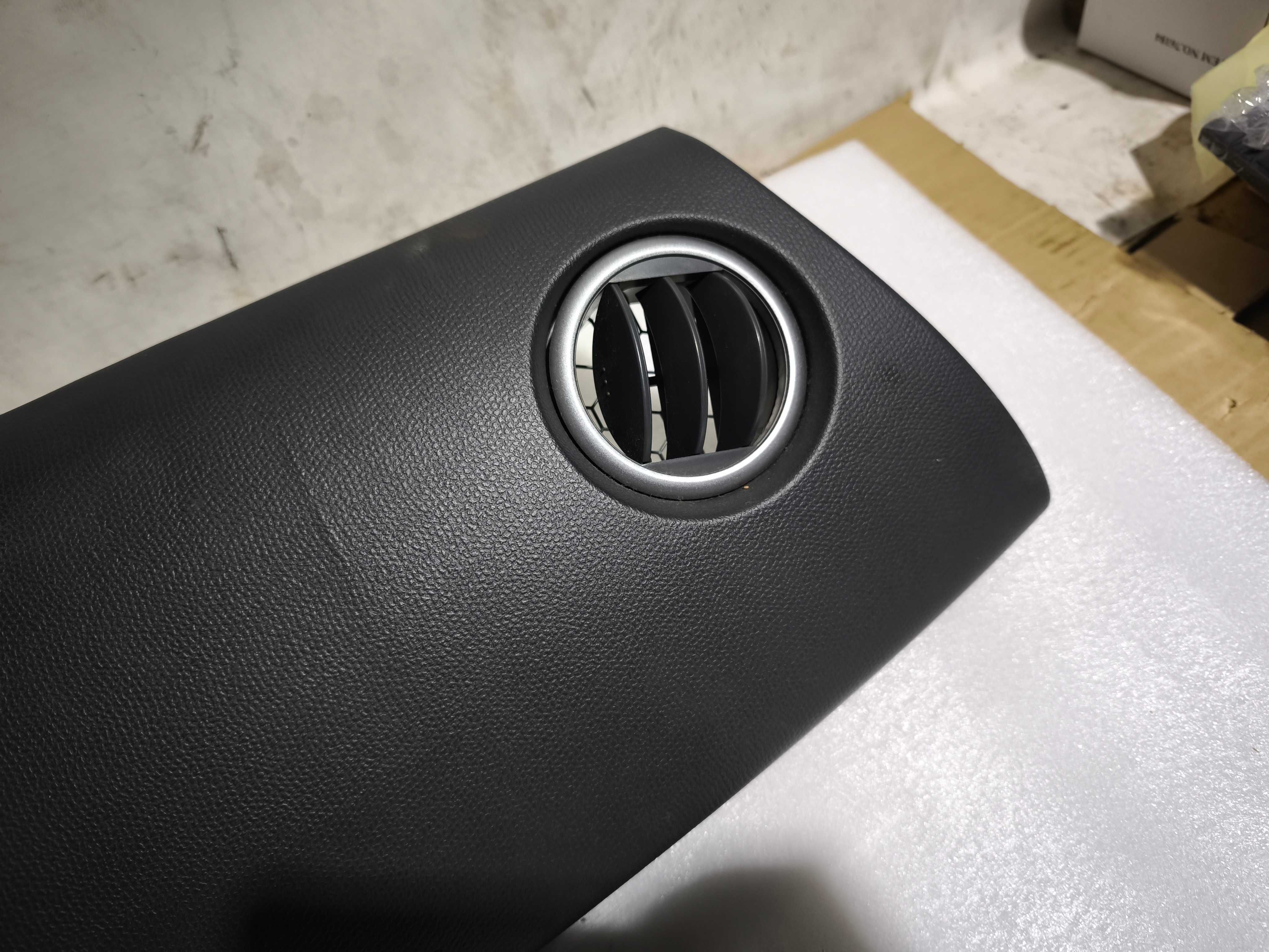 Poduszka airbag pasażera deski osłona deska Suzuki Swift MK6 04-10 EU
