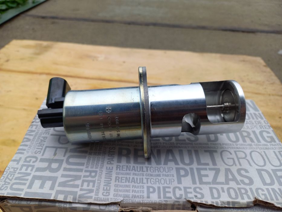 Датчик ЕГР оригінал (8200542997) до Рено Трафік 1.9dci