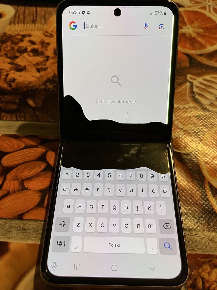 Okazja! Samsung zfip3 5G. 8/128GB