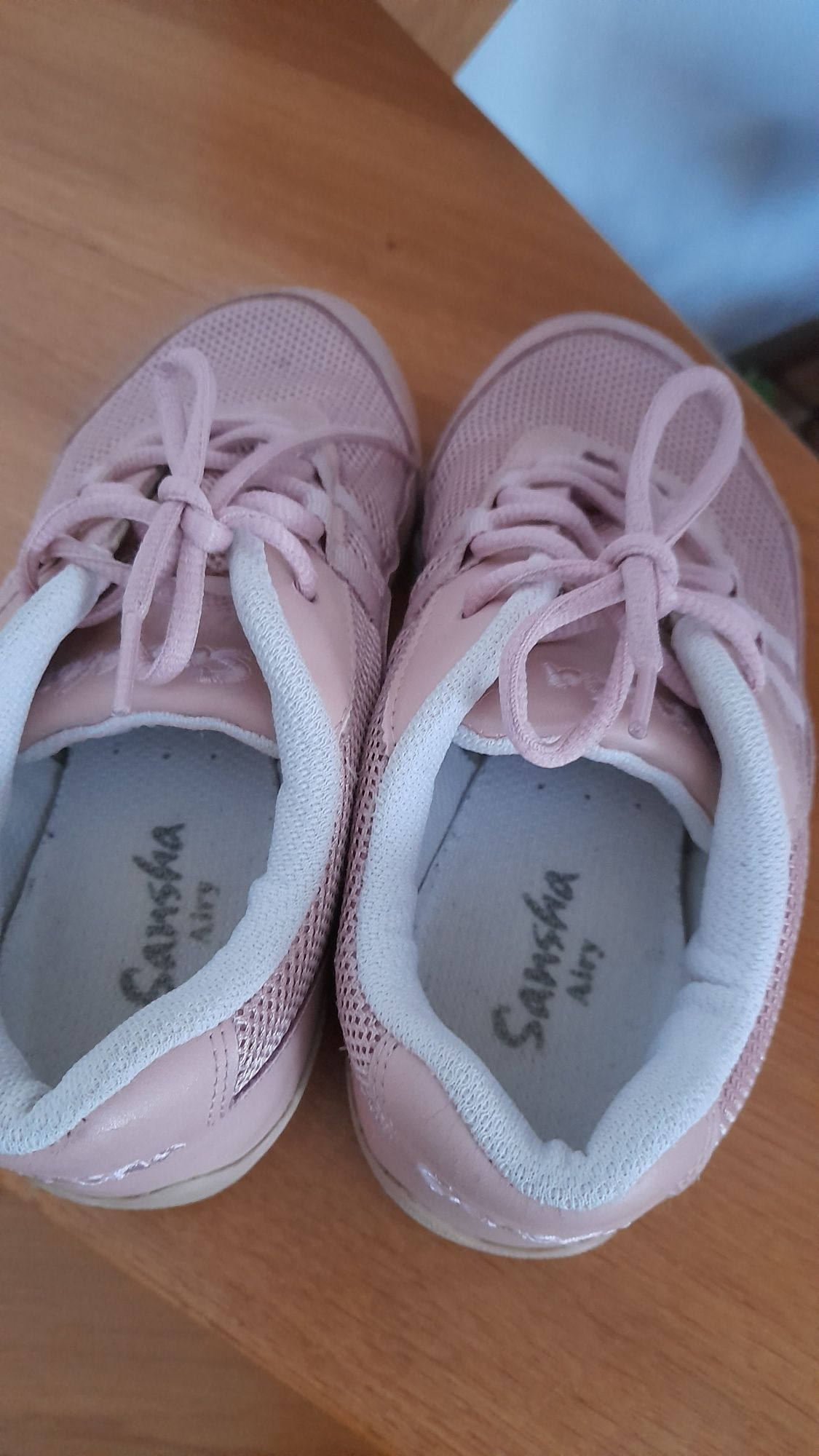 Split shoes Sansha Airy