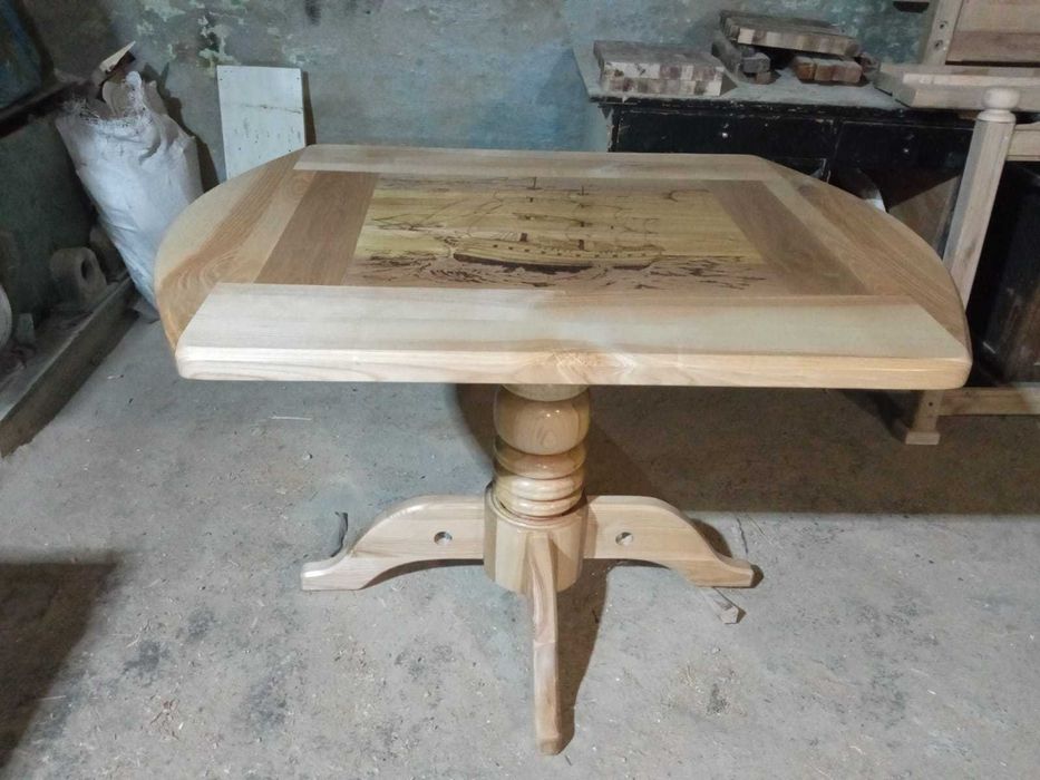Стіл дубовий, ручної роботи
