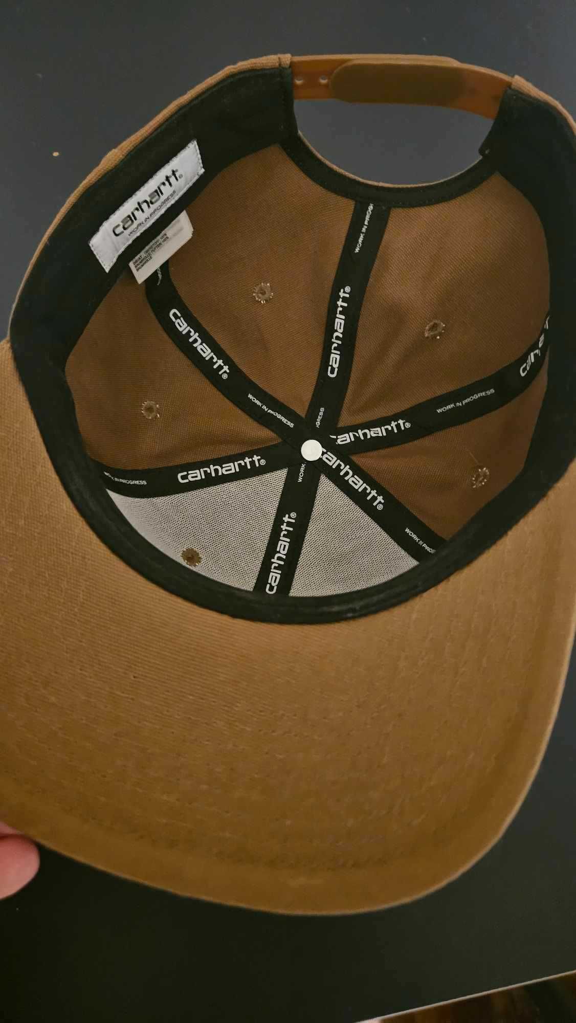 chapeu carhartt camel