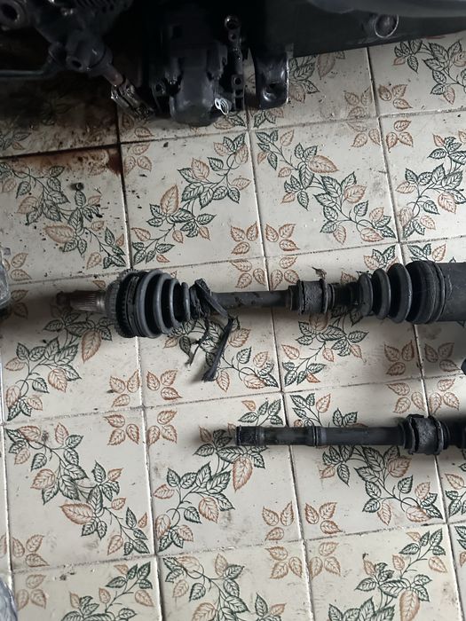 Полуось подвесной шрус граната мазда 6 3 gg