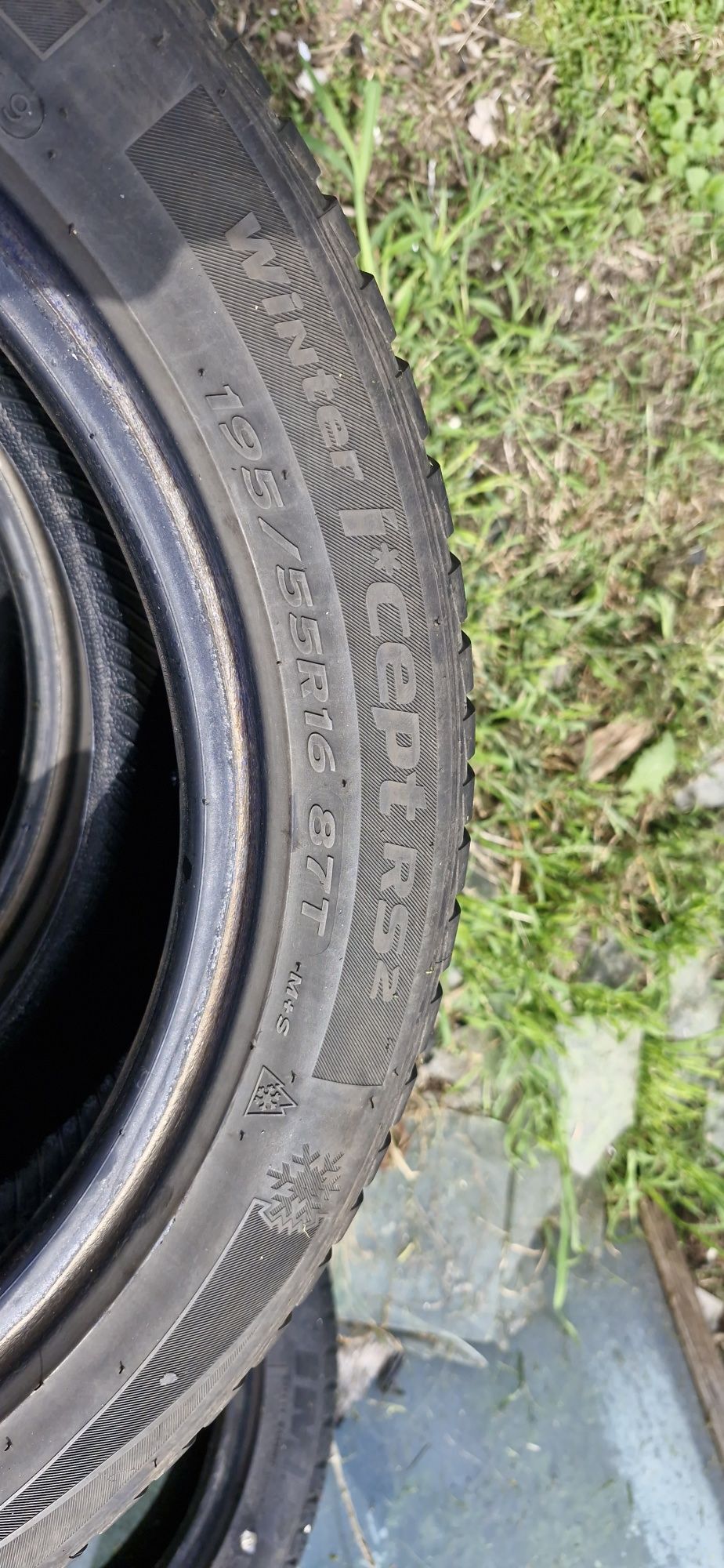 Opony zimowe 195/55R16