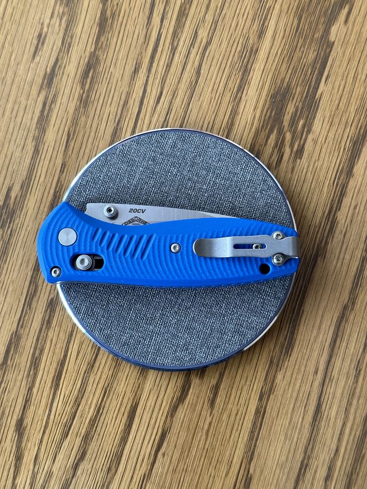 Benchmade Mini Barrage 20CV G10 Blue Blades Canada Limited