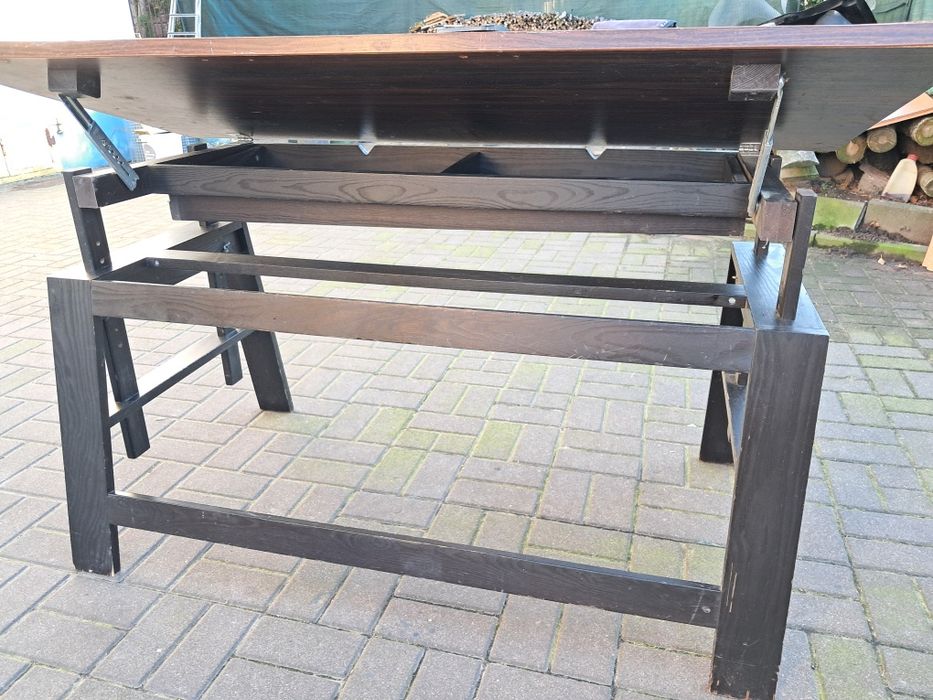 Stół kreślarski .