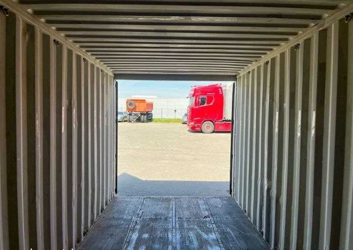 Морські контейнери