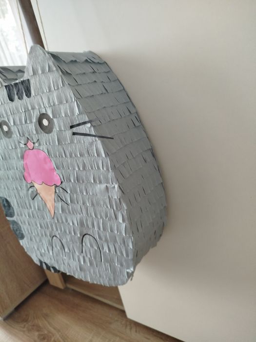 Duża piniata XXL Kot Pusheen z lodem