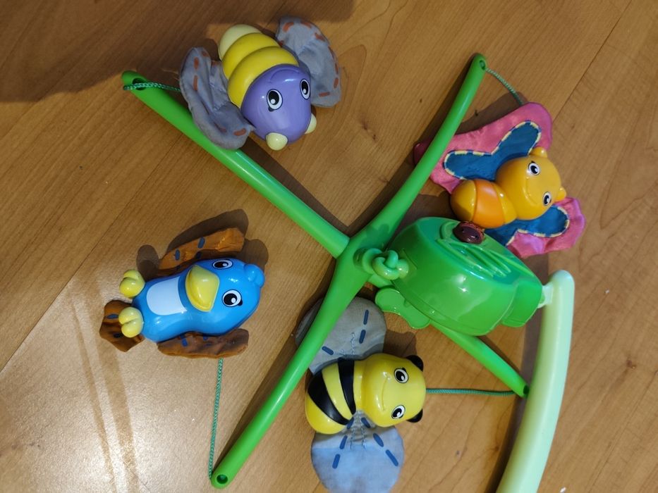 Mobile de Berço com música infantil a corda